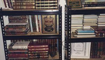 Books Do Not And Have Never Replaced Shuyukh and Younger Teachers